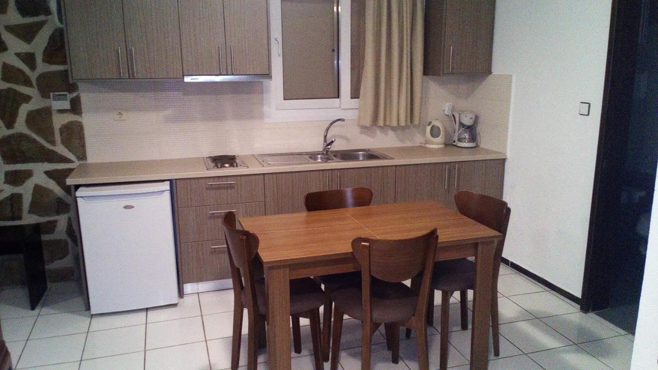 Amimaya Apartments Emporeiós Værelse billede